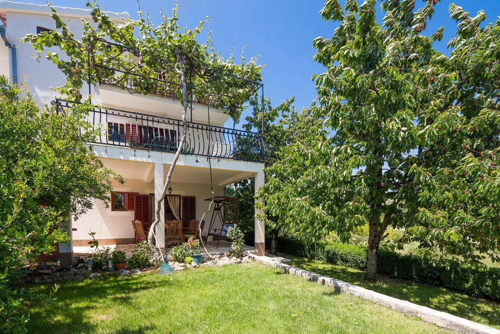 Apartments Beata Marina Luaran gambar